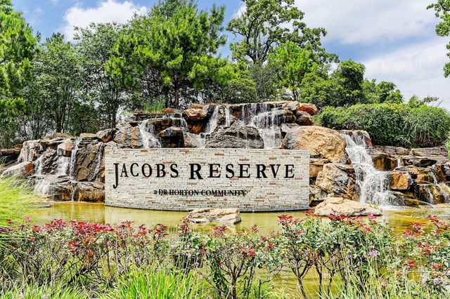 191 Maple Grove Drive, Conroe, TX 77384