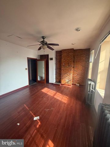 2225 SAINT PAUL ST, Baltimore, MD 21218