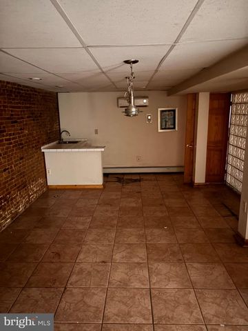 2225 SAINT PAUL ST, Baltimore, MD 21218