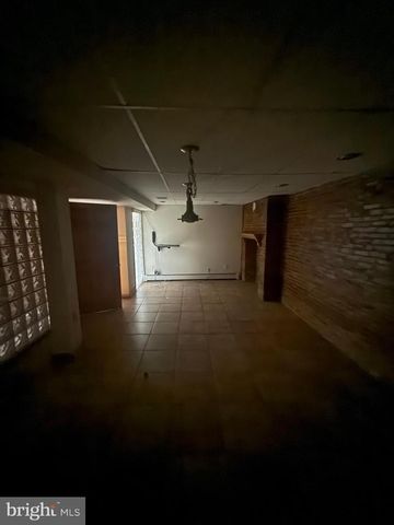 2225 SAINT PAUL ST, Baltimore, MD 21218