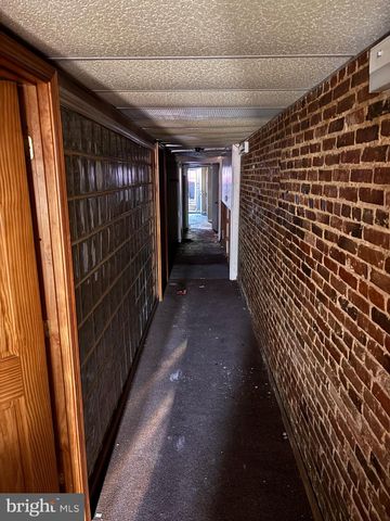 2225 SAINT PAUL ST, Baltimore, MD 21218