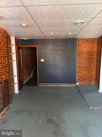 2225 SAINT PAUL ST, Baltimore, MD 21218