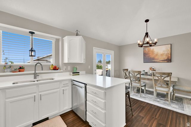 5621 S 4075 W, Roy, UT 84067