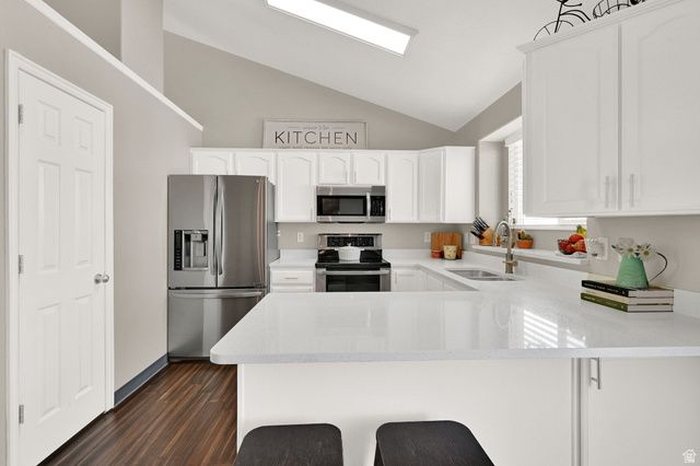 5621 S 4075 W, Roy, UT 84067