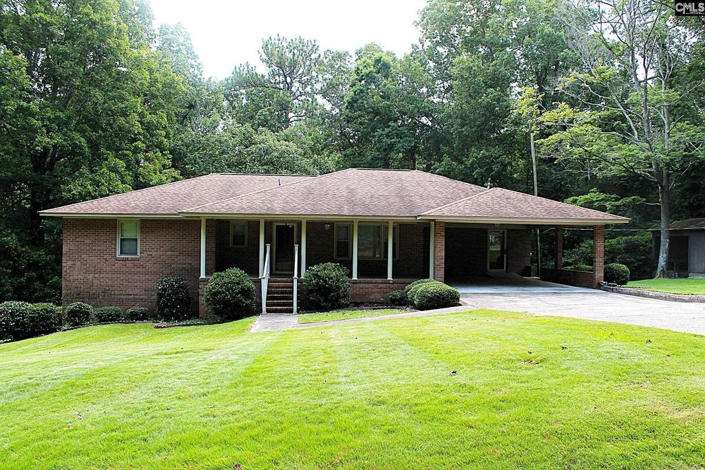 155 Pinewood Drive, Chapin, SC 29036