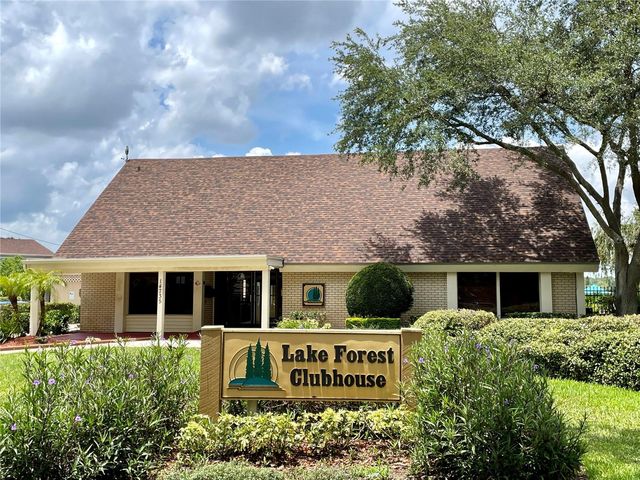 14803 LAKE FOREST DRIVE, Lutz, FL 33559