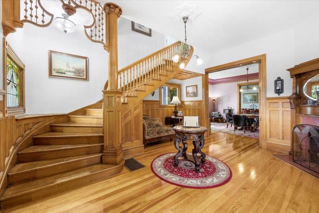 223 N Oregon Street, Yreka, CA 96097