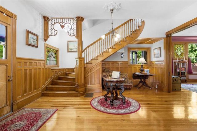 223 N Oregon Street, Yreka, CA 96097