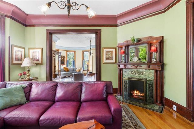 223 N Oregon Street, Yreka, CA 96097