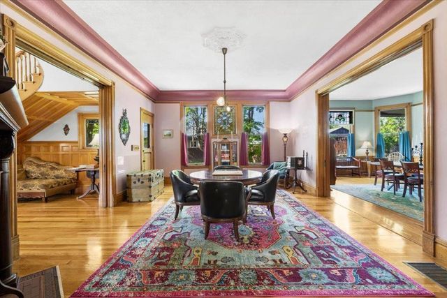 223 N Oregon Street, Yreka, CA 96097