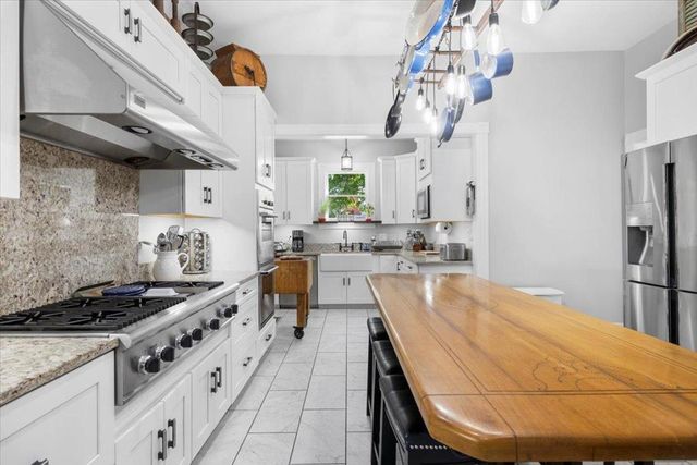 223 N Oregon Street, Yreka, CA 96097