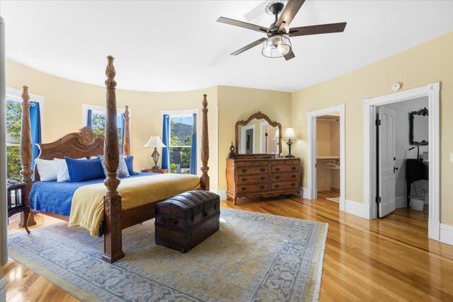 223 N Oregon Street, Yreka, CA 96097