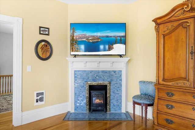 223 N Oregon Street, Yreka, CA 96097