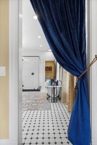 223 N Oregon Street, Yreka, CA 96097