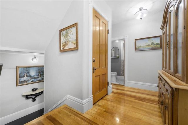 223 N Oregon Street, Yreka, CA 96097