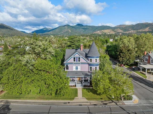 223 N Oregon Street, Yreka, CA 96097