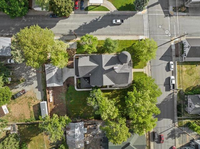 223 N Oregon Street, Yreka, CA 96097