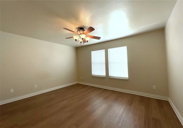 724 Humming Fish Drive, Norman, OK 73069