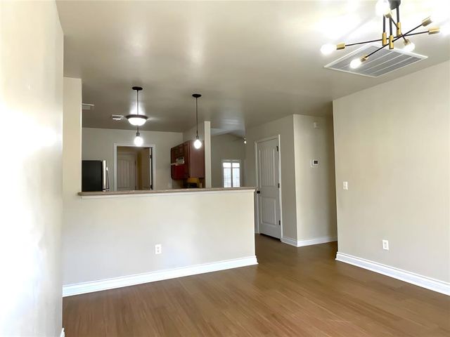 724 Humming Fish Drive, Norman, OK 73069