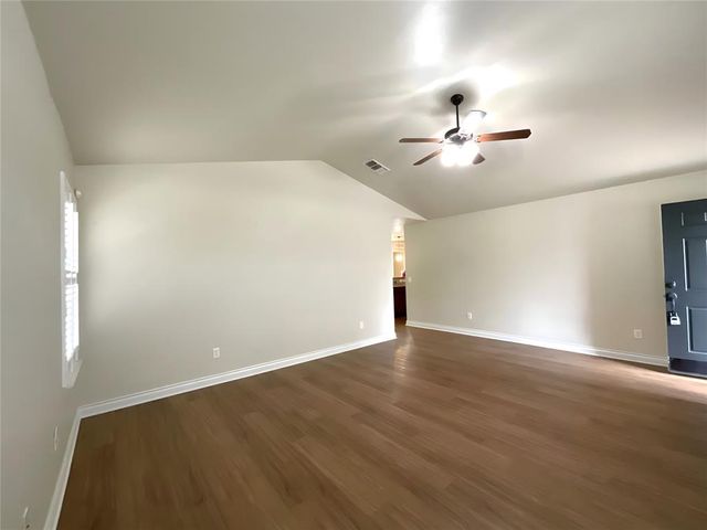 724 Humming Fish Drive, Norman, OK 73069