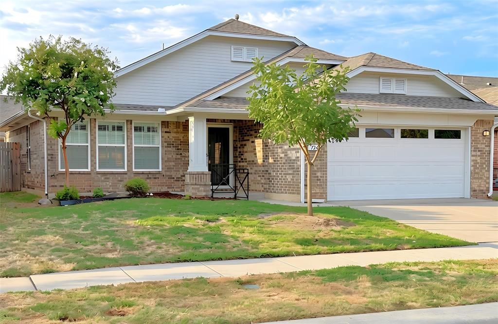 724 Humming Fish Drive, Norman, OK 73069