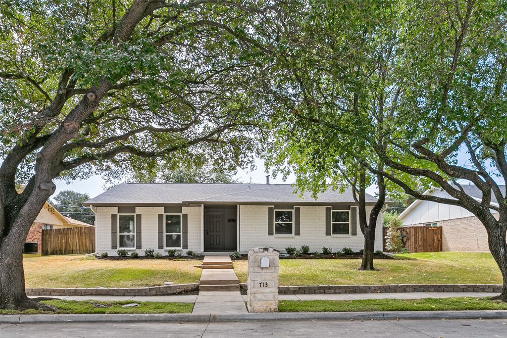 713 Timberdale Street, Grand Prairie, TX 75052 — exterior
