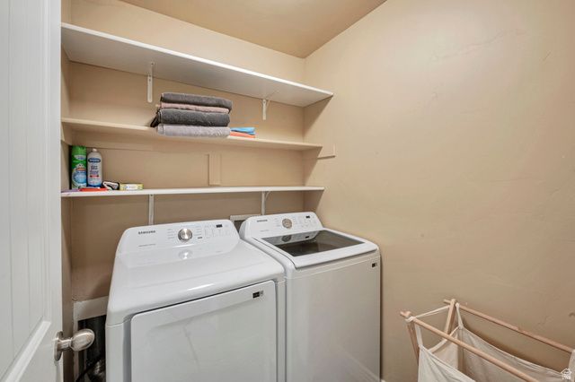 4536 W CAVE RUN LN, South Jordan, UT 84009