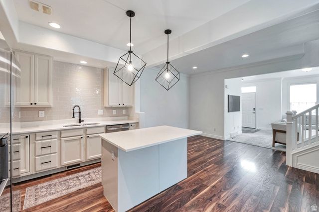 4536 W CAVE RUN LN, South Jordan, UT 84009