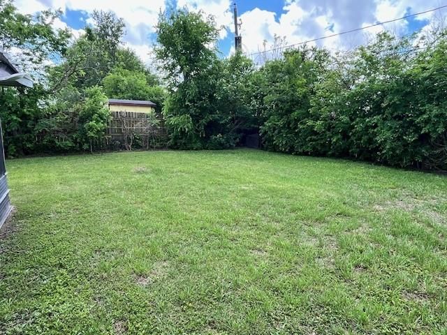 12702 Claygate Drive, Houston, TX 77047