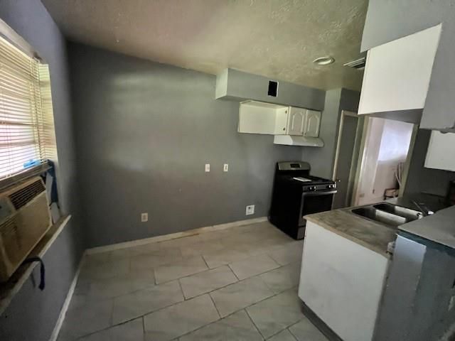 12702 Claygate Drive, Houston, TX 77047