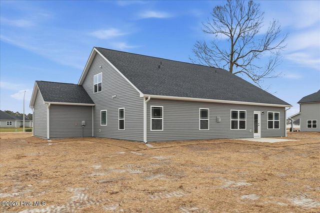 104 Jackson Ridge Way, Pikeville, NC 27863