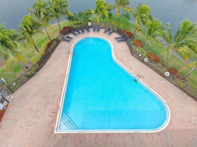 5951 Royal Way, Tamarac, FL 33321