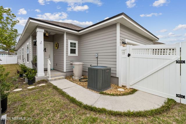 250 DAYDREAM Avenue, Yulee, FL 32097