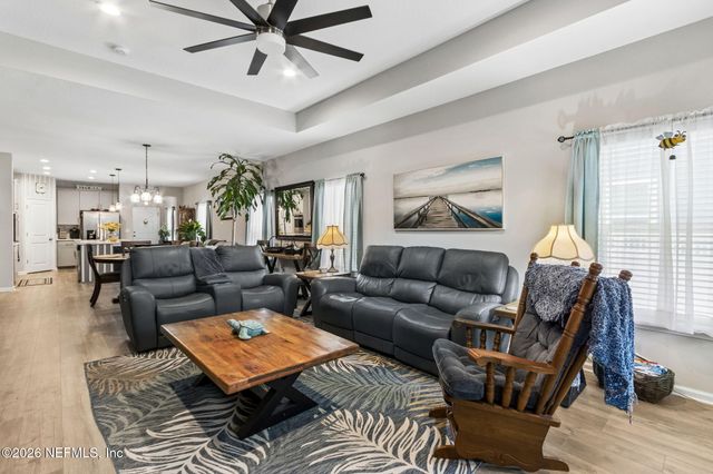 250 DAYDREAM Avenue, Yulee, FL 32097