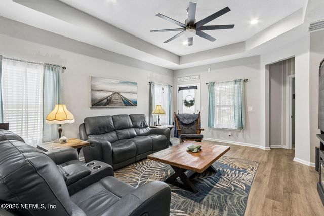 250 DAYDREAM Avenue, Yulee, FL 32097