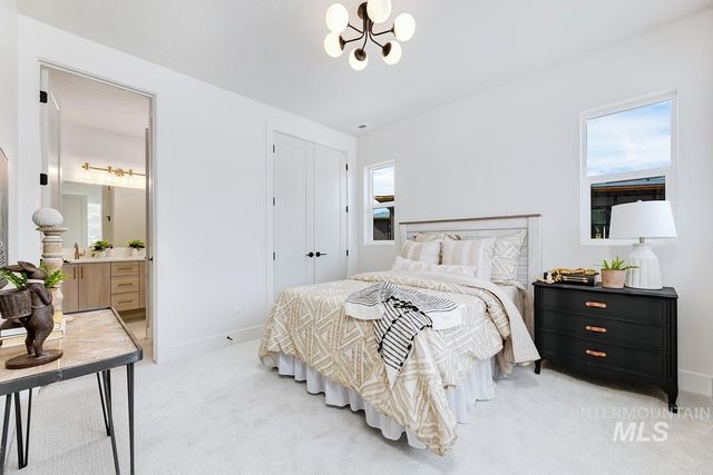 2528 S Linnet Place, Boise, ID 83716