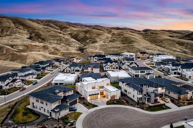 2528 S Linnet Place, Boise, ID 83716