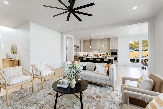 2528 S Linnet Place, Boise, ID 83716