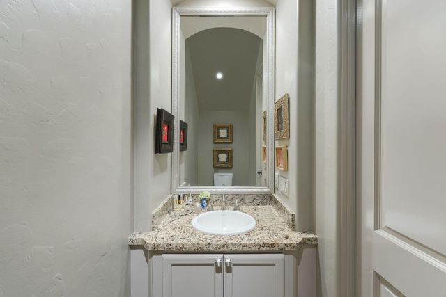 1527 Potomac Drive, Houston, TX 77057