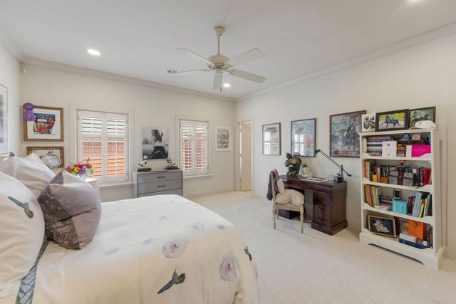1527 Potomac Drive, Houston, TX 77057