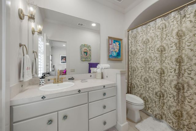 1527 Potomac Drive, Houston, TX 77057