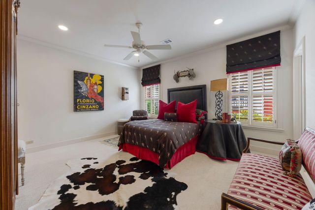 1527 Potomac Drive, Houston, TX 77057