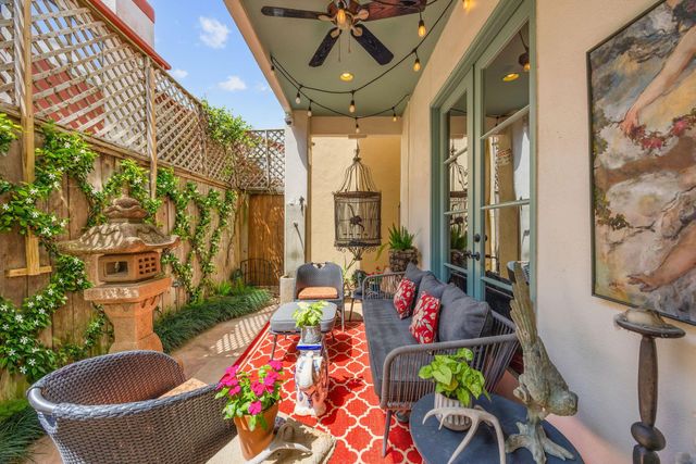 1527 Potomac Drive, Houston, TX 77057
