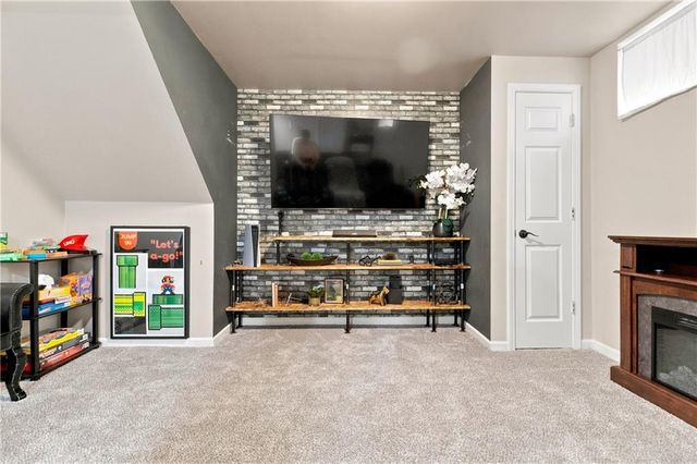 16161 S Mahaffie Street, Olathe, KS 66062