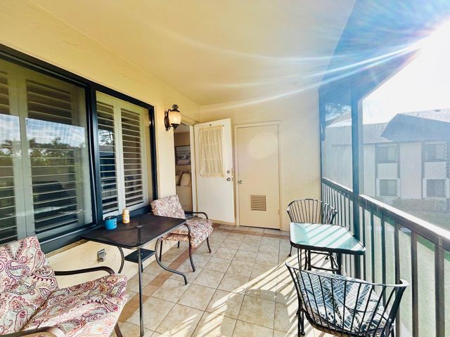 443 Pine Glen Lane B-2, Greenacres, FL 33463