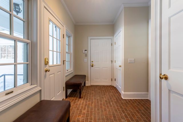 384 Riverbend Drive, Manchester, VT 05254