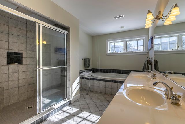 384 Riverbend Drive, Manchester, VT 05254