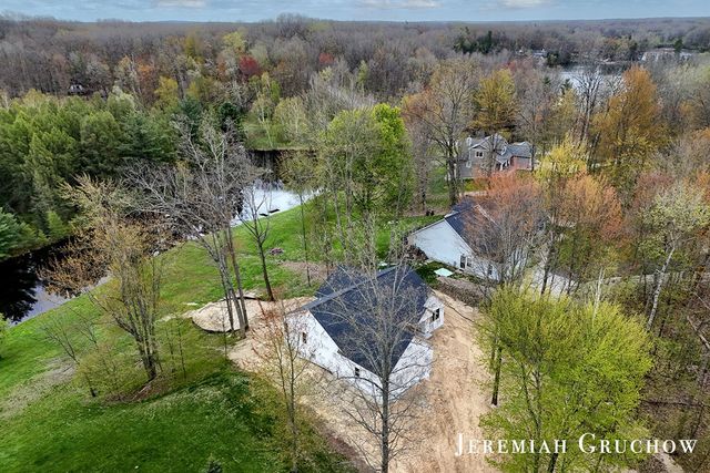 9220 Ranger Drive 9, Canadian Lakes, MI 49346