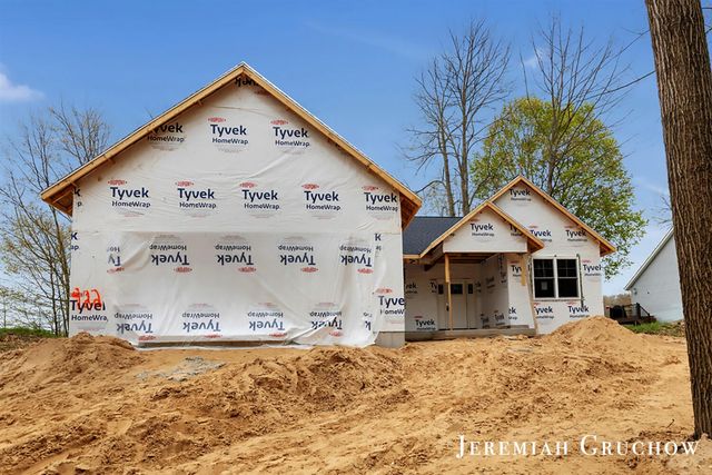 9220 Ranger Drive 9, Canadian Lakes, MI 49346