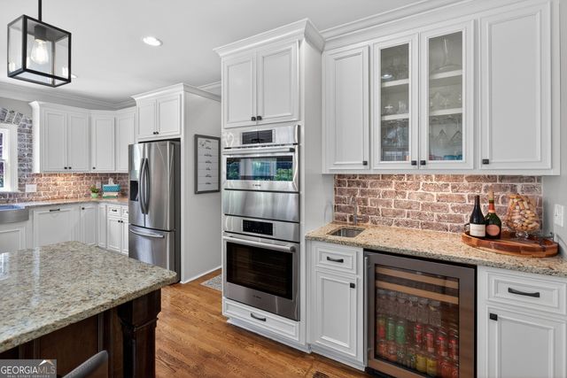 105 Hidden Springs Lane, Peachtree City, GA 30269